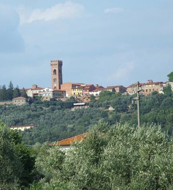 Hiking Lucca Tuscany a